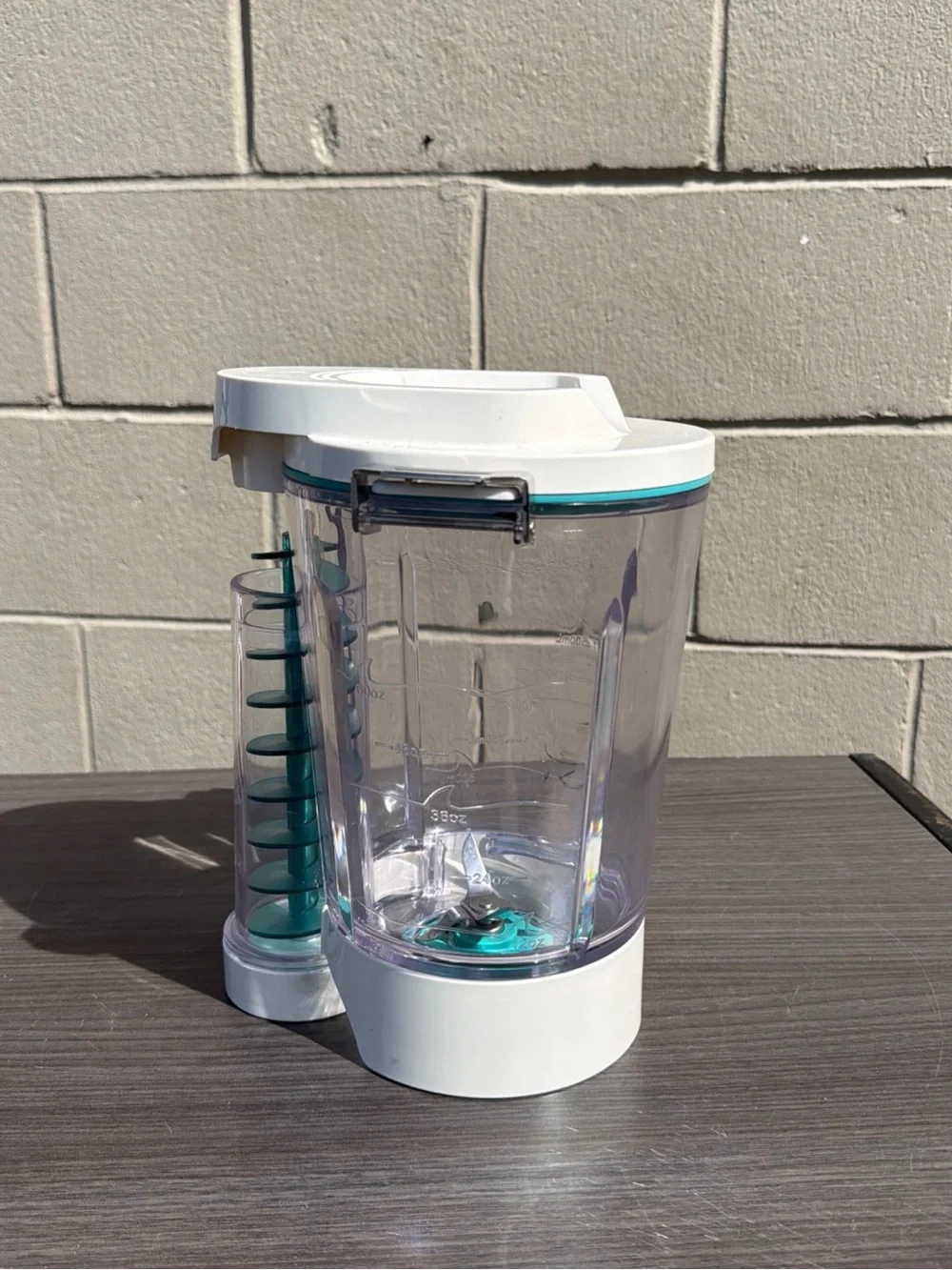 Margaritaville Bali Frozen Concoction Maker 60oz Drink Mixer Gray Smoothies